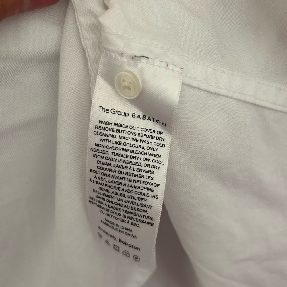 Aritzia Babaton Button Down Shirt - Picture 5 of 5